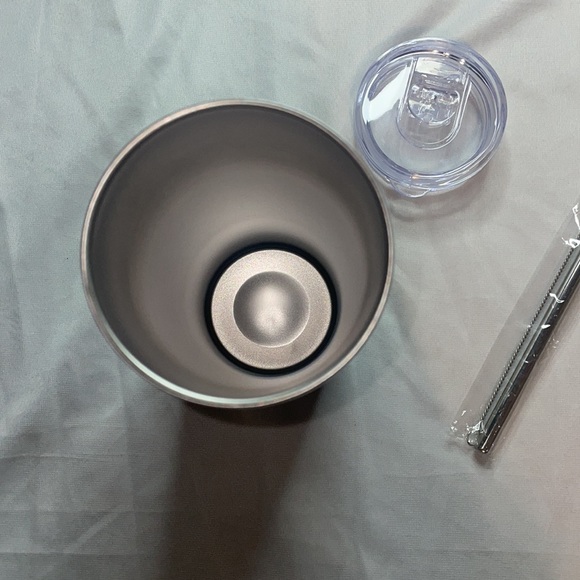 NFL Raiders 20 oz Sublimation Skinny Tumbler Cup Straw & Lid Included - Picture 3 of 5